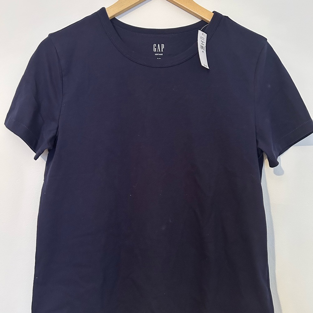 GAP Women's Navy Blue T-Shirt S